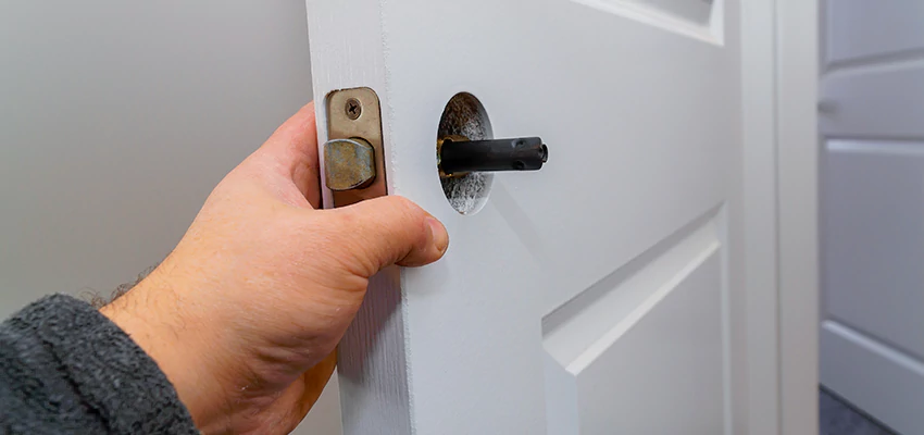 Nighttime Locksmith For Lock Repair in La Crescenta-Montrose, CA