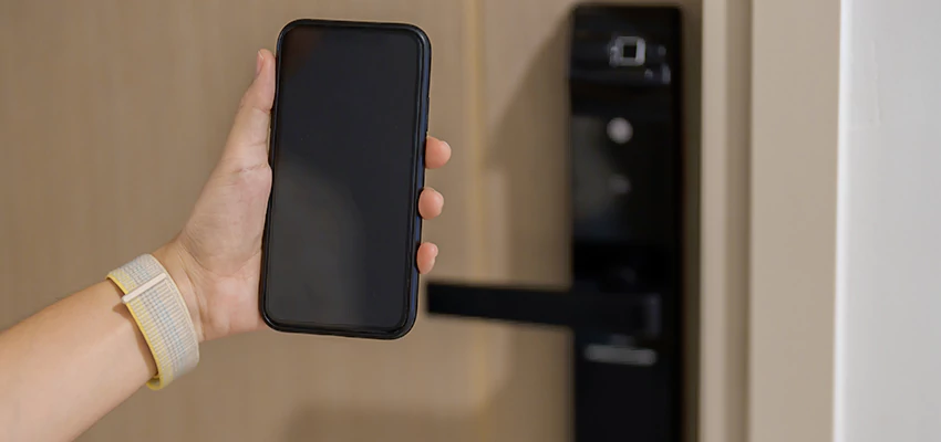 Keypad Wifi Locks Repair And Installation in La Crescenta-Montrose, CA