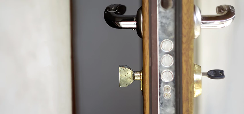 Holiday Emergency Locksmith in La Crescenta-Montrose, California