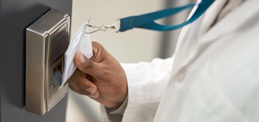 Commercial Locksmith For Rekey in La Crescenta-Montrose, CA