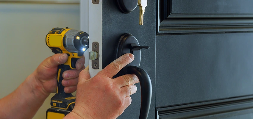 Sliding Door Lock Repair in La Crescenta-Montrose, CA