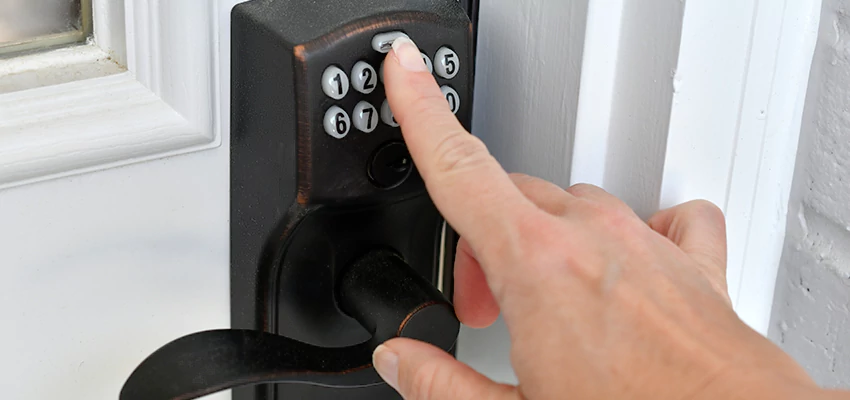 High Security Digital Door Lock in La Crescenta-Montrose, California