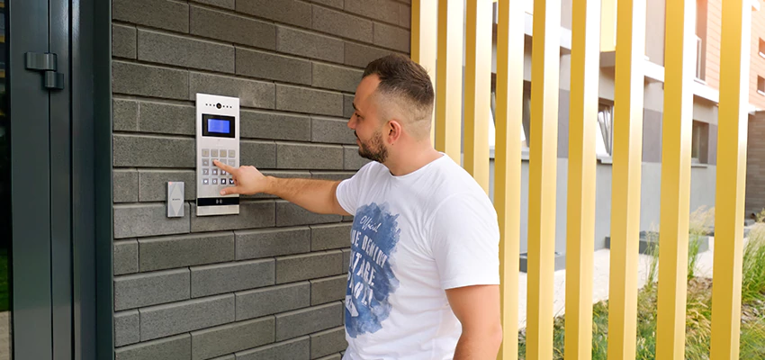 Locksmith Company For Smart Lock System Installation in La Crescenta-Montrose, California